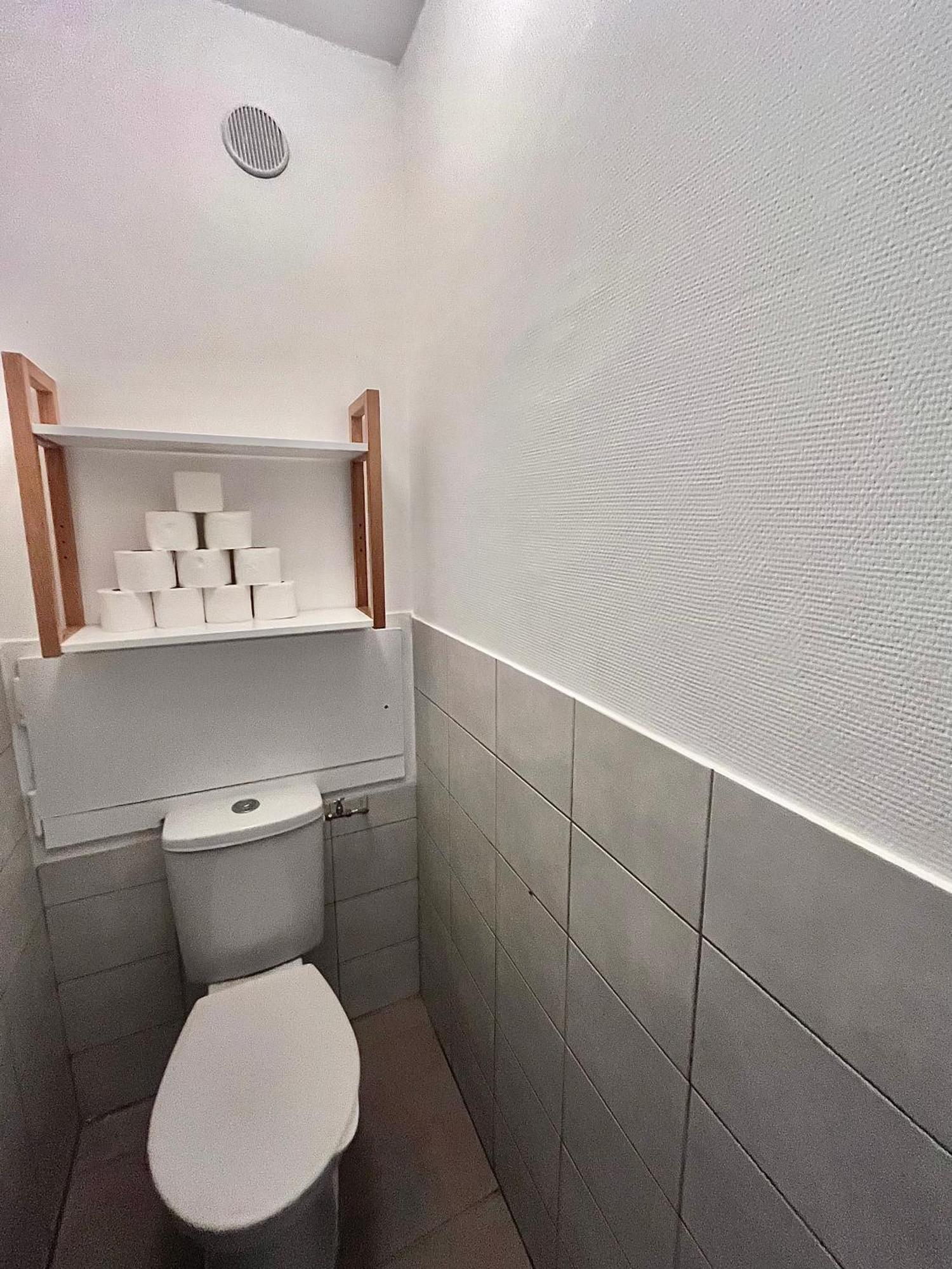 Apparemment Spacieux T5 Lyon Bagian luar foto
